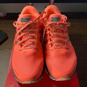 New Balance Trail Running Sneakers Womens 8 *BNIB*